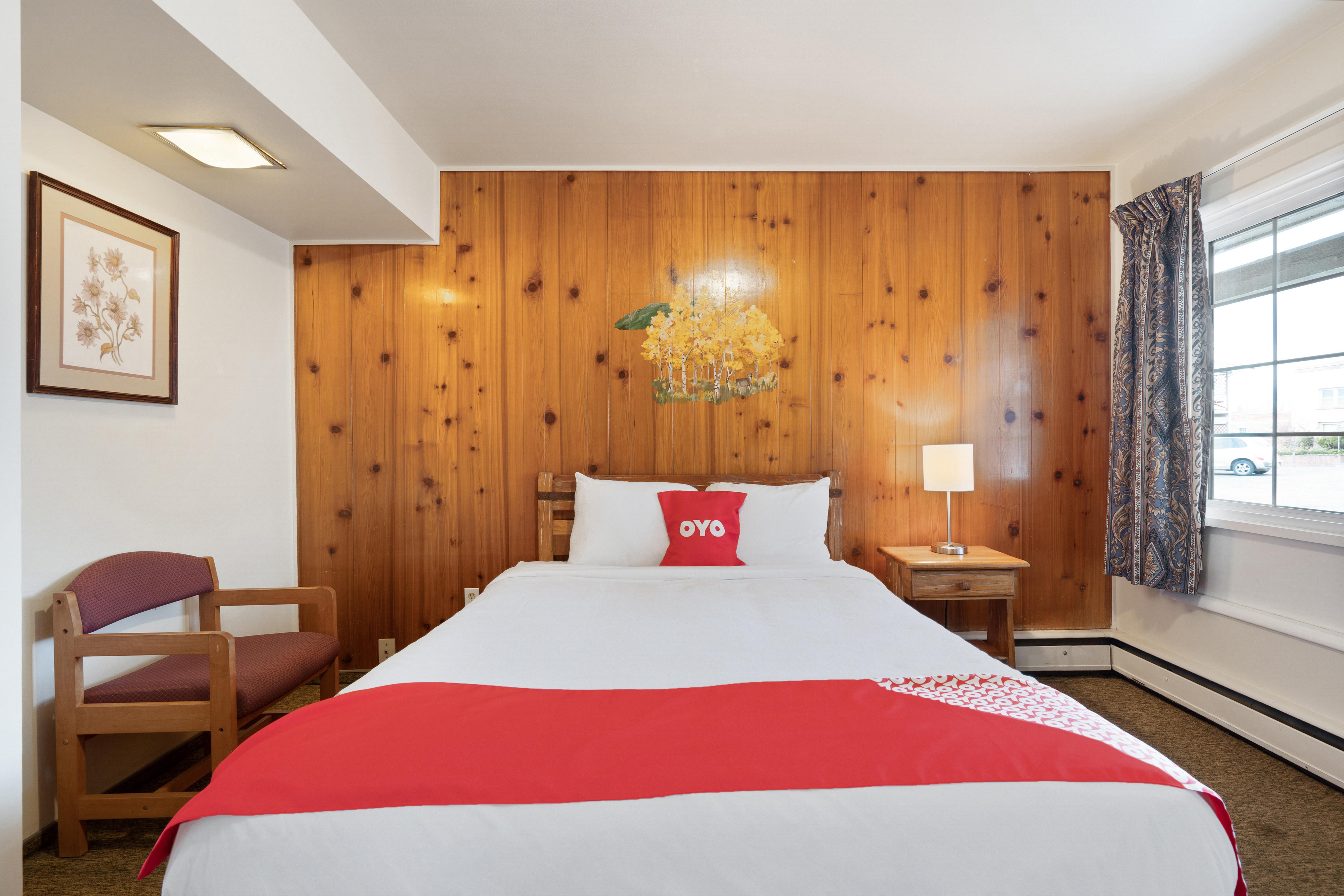 Hotel Oyo Silver Spur Hwy 20 2*